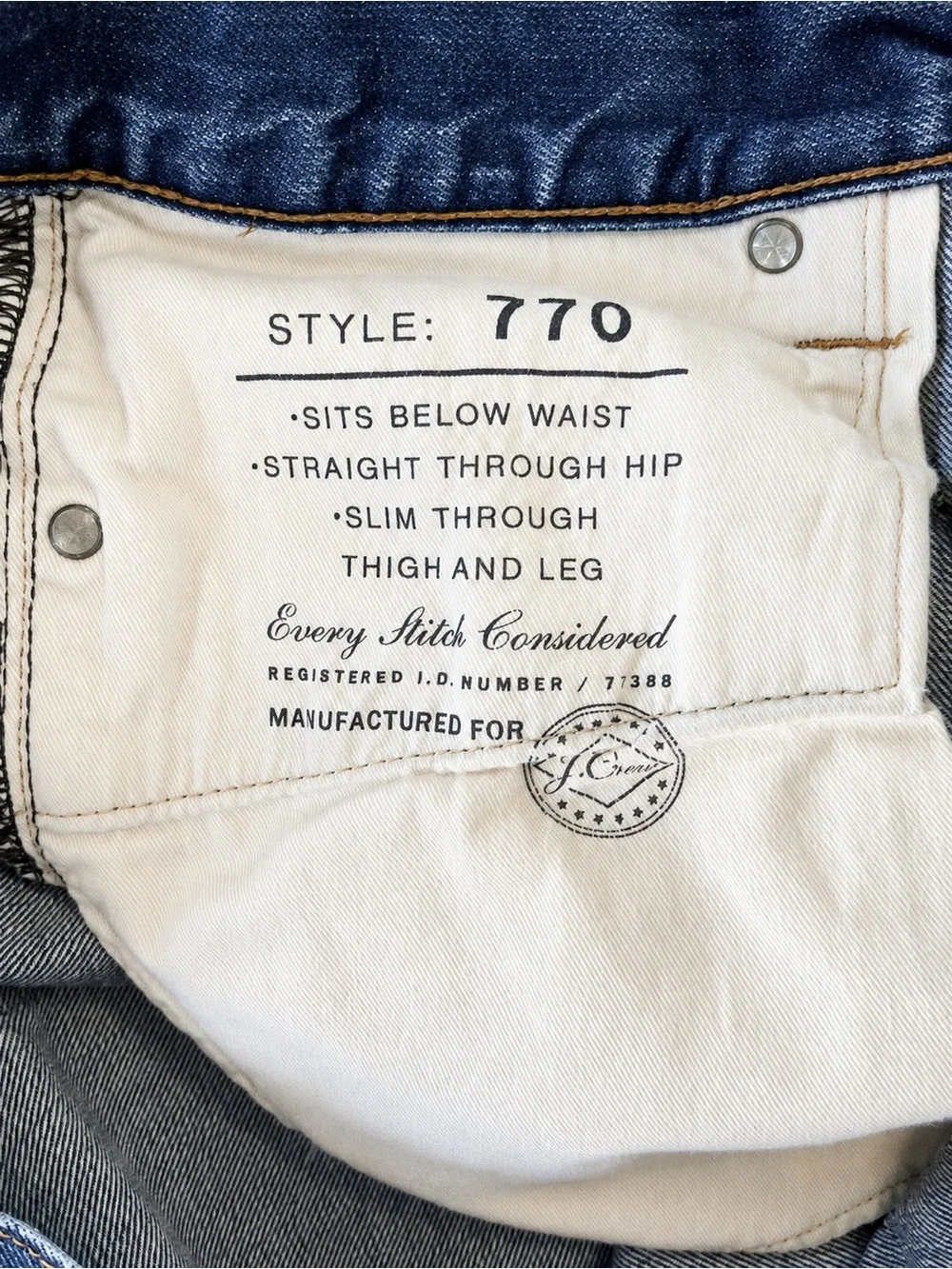 J. Crew 770 Men’s Straight Fit Jeans Medium Wash Denim